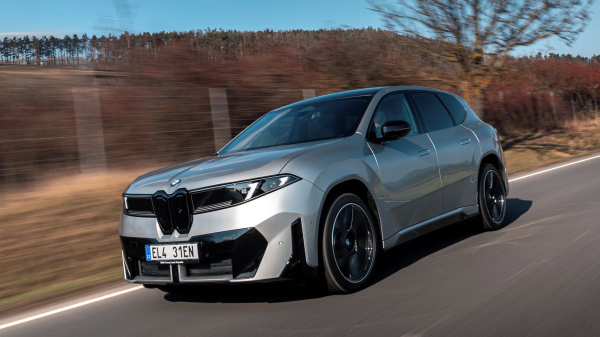 Za volantem nejpokrokovějšího BMW: Je Neue Klasse opravdu slibovanou revolucí?